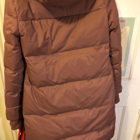 Under Armour down jacket - Picture 2 of 3